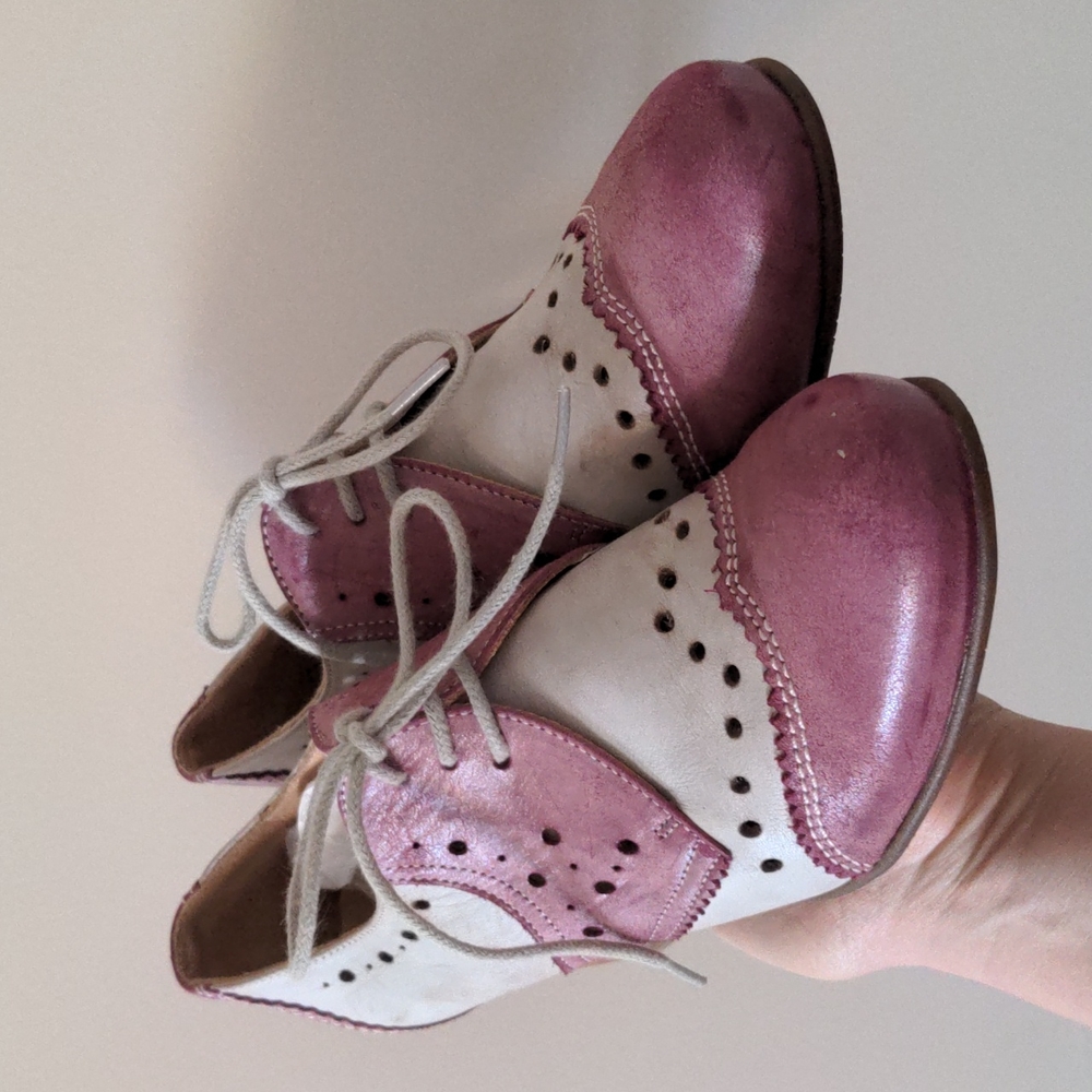 Fidji leather pink-rose & white heels
